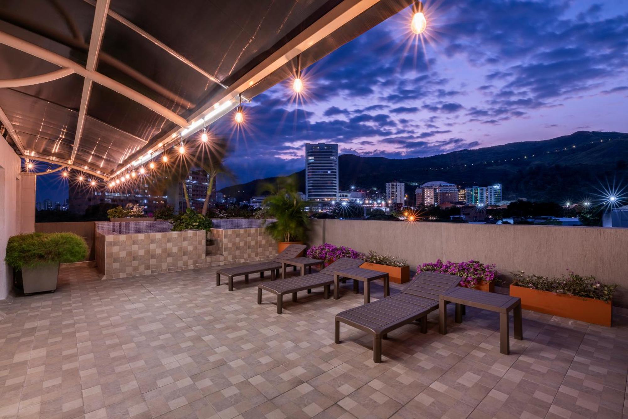 Hotel Ms Chipichape Plus Cali Zewnętrze zdjęcie